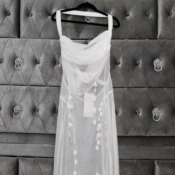 Akira White Sheer Floral Beaded Appliques Halter Maxi Tulle Dress Size Small - Picture 10 of 13